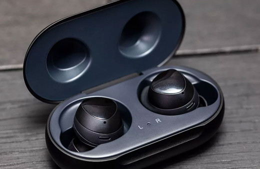 Samsung'un kablosuz kulaklığı tanıtıldı! AirPods'tan daha iyi deniyor