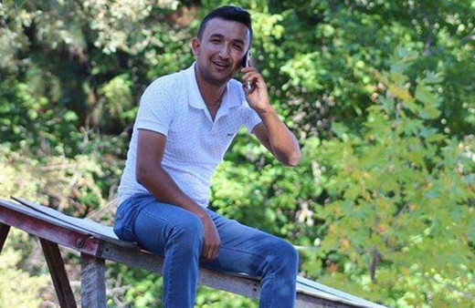 Akhisar'da korkunç olay otomobilde böye bulundular