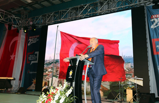 Mevlüt Uysal’dan Büyükçekmece'nin kayıp 25 yılına 25 dev proje