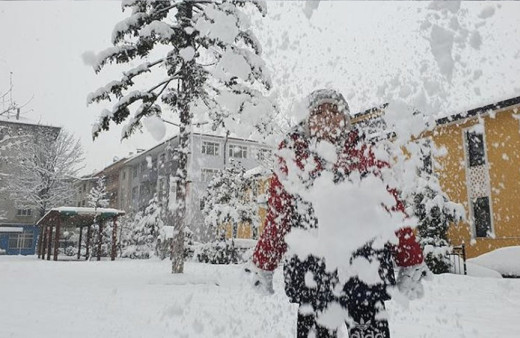 Çorum okullar tatil mi 25 Şubat valilik yeni tatil bilgisi