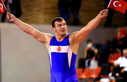 Macaristan Güreş Turnuvasından 3 madalya