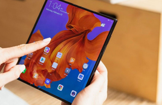 Katlanabilir telefon Huawei Mate X özellikleri nedir fiyatı ne kadar