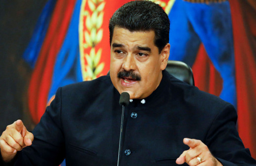 Venezuela Donanmasından yardım gemisine tehdit: Girerseniz saldırırız