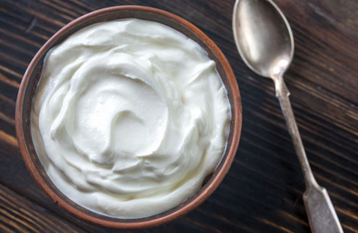 Sadece yoğurt yiyerek bir haftada 7 kilo verdiren diyet