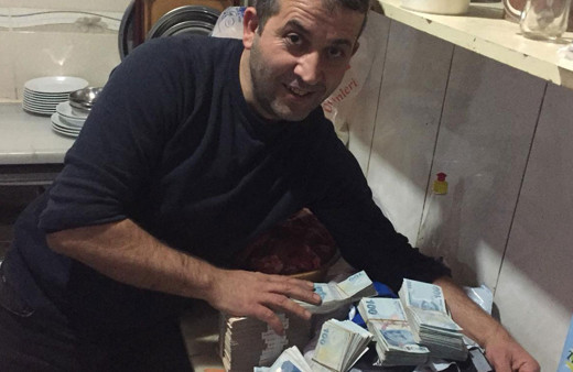 Trabzon'da internet siparişinden deste deste para çıktı