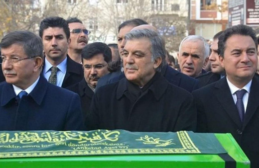 Ali Babacan saf değiştirdi iddiası