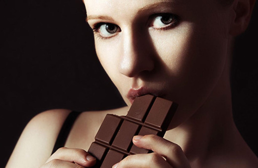 Çikolota, çilek, istiridye cinsel arzuyu artırıyor mu? Afrodizyak etkisi