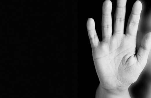 Cinsel istismar "Benimle de olacaksın" mesajıyla ortaya çıktı