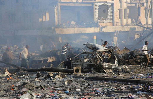 Somali'de bombalı saldırı 29 kişi hayatını kaybetti
