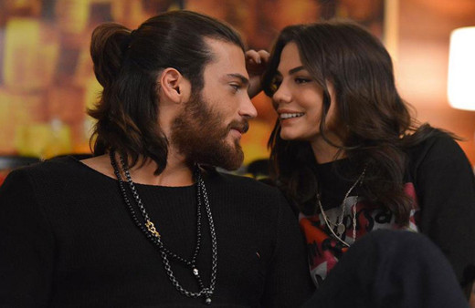 Can Yaman açık verdi Erkenci Kuş oyuncularının büyük aşkı ifşa oldu!