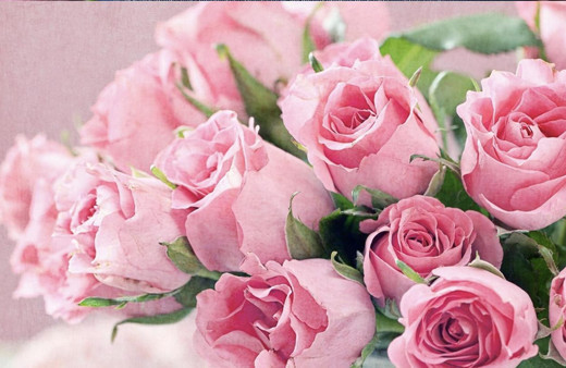 Kadınlar günü hediye fikirleri 8 Mart kampanyaları  ne alınır?