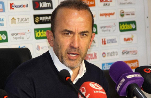 BB Erzurumspor Mehmet Özdilek ile yollarını ayırdı