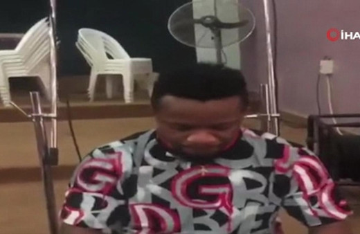 Trabzonsporlu Onazi İstiklal Marşı çaldı