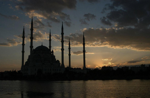 Regaip Kandili namazı kaç rekat nasıl kılınır okunacak duası?