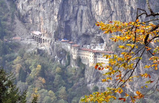 Sümela Manastırı'nda gizli bir geçit bulundu bakın nereye çıkıyor