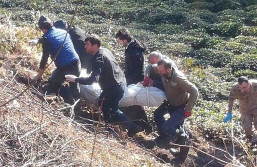 Çay bahçesinde kendi yaktığı ateşte yanarak öldü