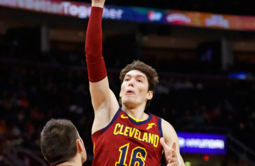 Cedi Osman bin sayı barajını aştı