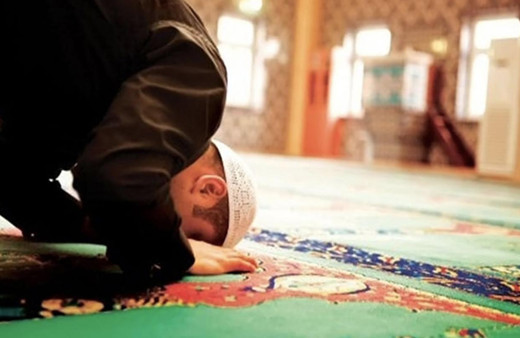 Tesbih namazı kılınışı kaç rekat Regaib gecesi nasıl niyet edilerek kılınır?