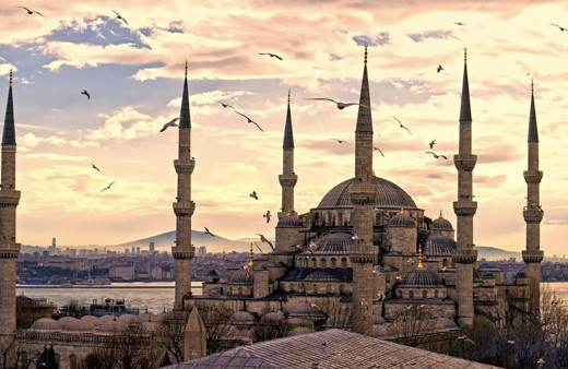 Cuma günü okunacak Kehf suresi saat kaçta okunur kaç kere?