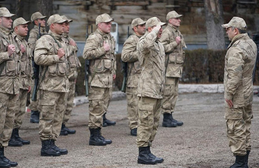 Savaşçı'nın yıldızı Nöbet'e katıldı! Senaryo benzerliği pes dedirtmişti