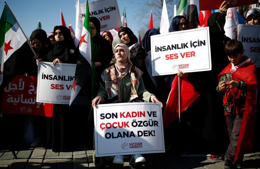 10 bin kişi Sultanahmet Meydanı’ndan dünyaya seslendi