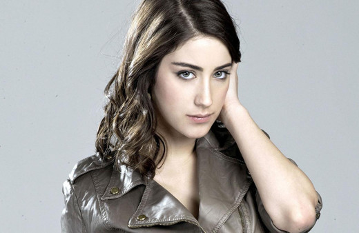 Ali Atay Hazal Kaya yaş farkı kaç hamilelik pozu olay oldu
