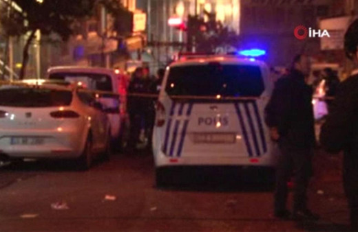 Fatih'te polis tartıştığı kişiyi silahla vurdu!