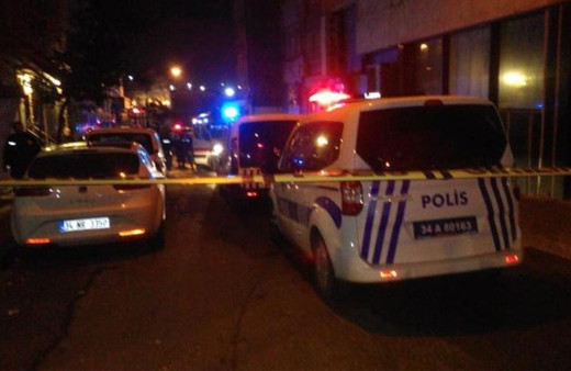 Fatih'te polis tartıştığı kişiyi silahla vurdu!