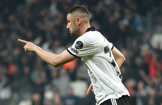 Burak Yılmaz'dan Lecce transferi olay için sözler