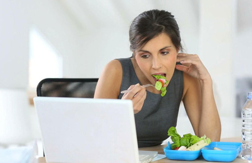 Ofis çalışanları akşam yemeğinde bunları tüketmeli