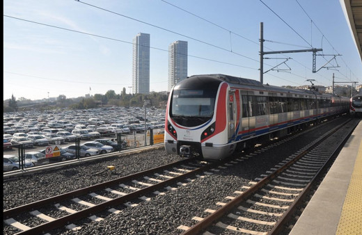 Gebze-Halkalı Marmaray hattı durakları kaç tane ilk durak?