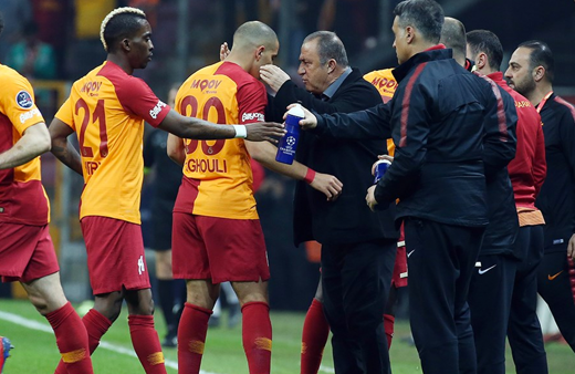 Devler Onyekuru'nun peşinde