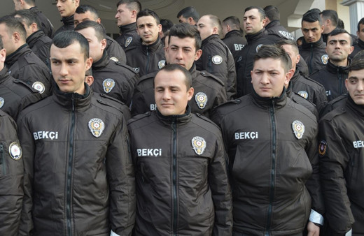 Bekçi maaşları 2023 en düşük net bekçi maaşı kaç para oldu?