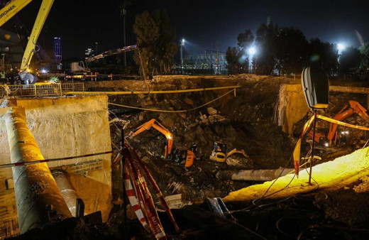 Göçükte kalan 2 işçiyi arama çalışmaları sürüyor