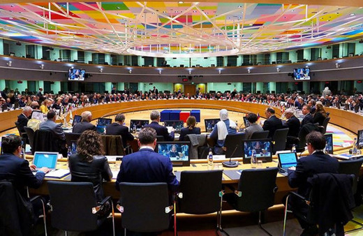 Suriyeli sığınmacılara 7 milyar dolarlık yardım taahhüdü