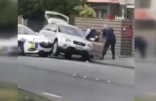 Yeni Zelanda saldırganı Brenton Tarrant'ın yakalanma anı görüntüsü