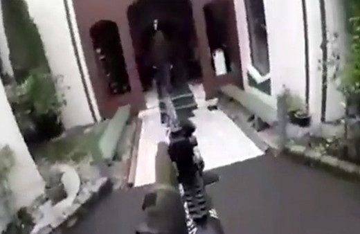 Yeni Zelanda'da iki camiye silahlı saldırı