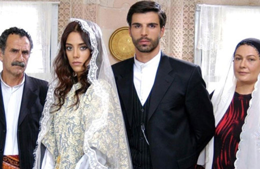 Mehmet Akif Alakurt'a Sıla darbesi! Rol arkadaşı bir bir ifşa etti