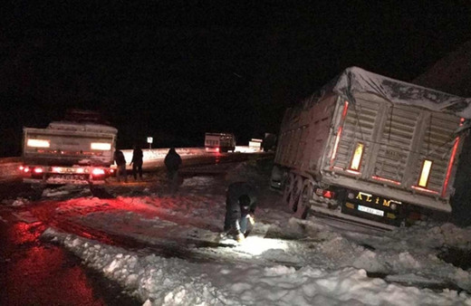 Kop Dağı'nda ulaşım kontrollü sağlanıyor