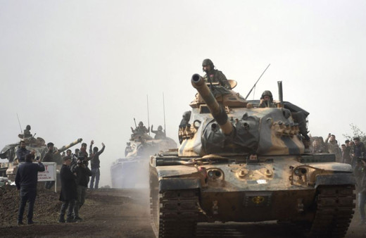 Hulusi Akar'dan Fırat'ın doğusuna operasyon mesajı!