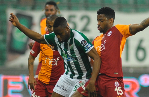 Ryan Donk 1 yıl daha Aslan