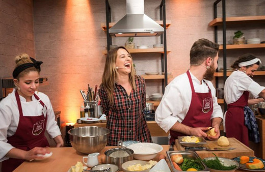 Lezzet Akademisi'ne  konuk olan Gupse Özay'dan samimi itiraflar!