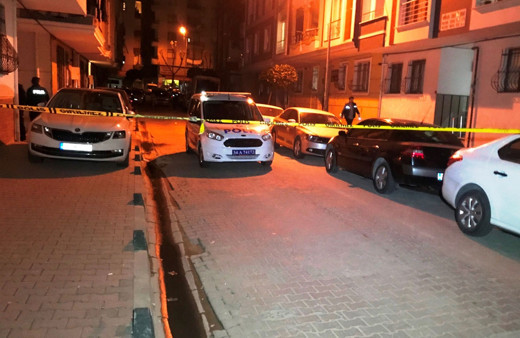 Bahçelievler'de silahlı saldırı! Evine girerken kurşun yağmuruna tutuldu