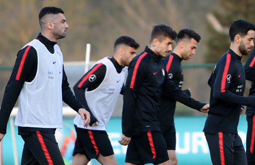 A Milli Futbol Takımı, Arnavutluk yolcusu