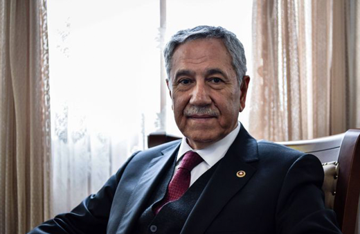 Bülent Arınç: Yeni parti kurulsa bile başarı şansı yok