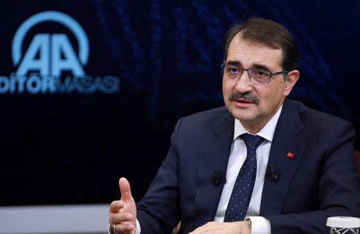 Bakan Fatih Dönmez benzine gelen zammın nedenini açıkladı