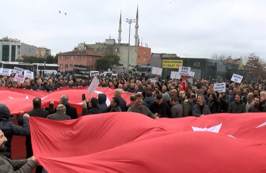 Uber'e erişimin engellenmesi davası ertelendi