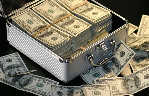 Milyonerler 7 ayda 83,4 milyar liralık döviz aldı