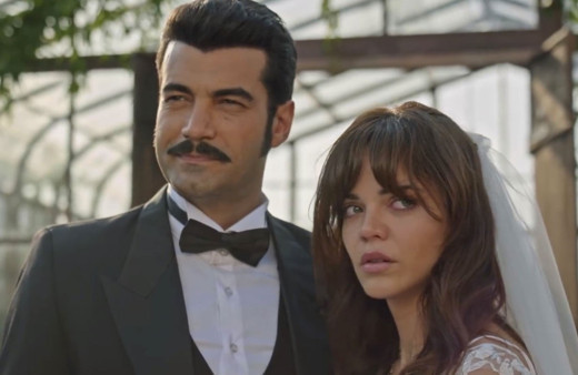 Bir Zamanlar Çukurova'da aşk bombası patladı başrol oyuncuları birlikte