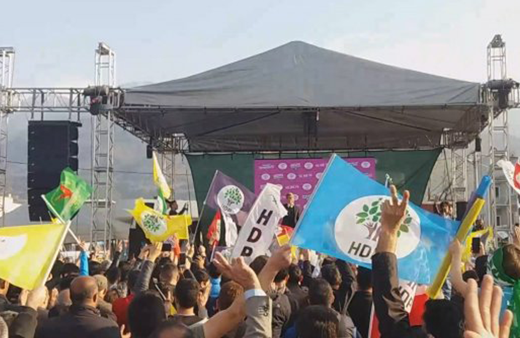 Bursa’da da CHP-HDP ittifakı boy gösterdi